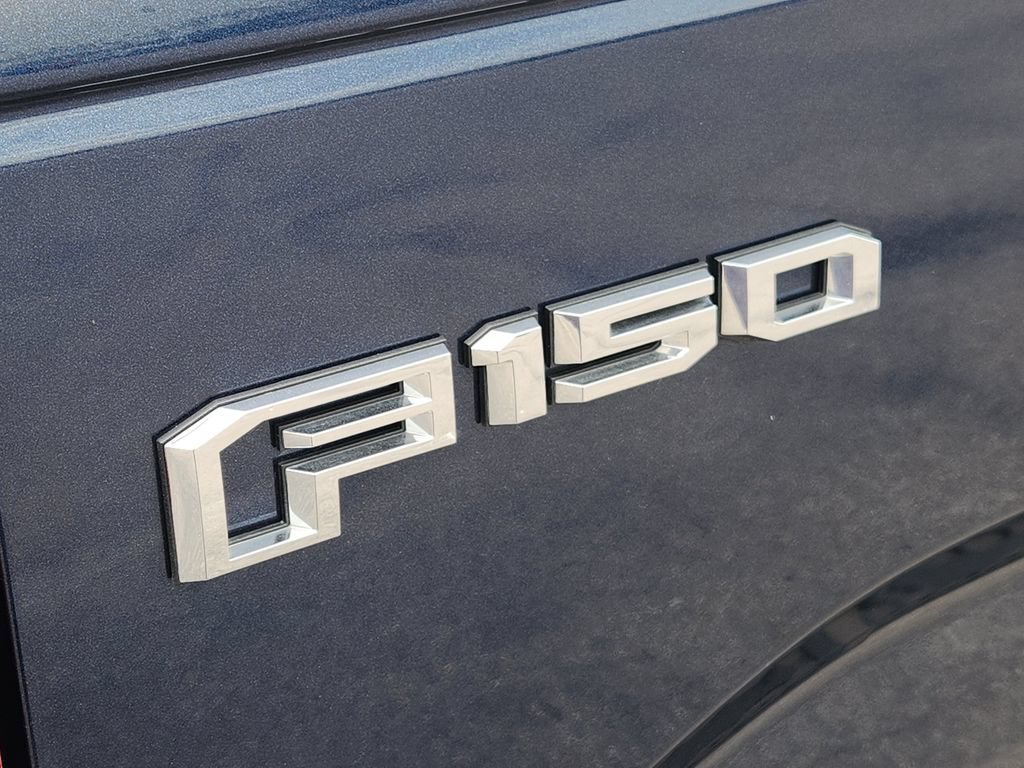 Used 2015 Ford F150 King Ranch w/ Equipment Group 601A Luxury AWD/4WD image 8