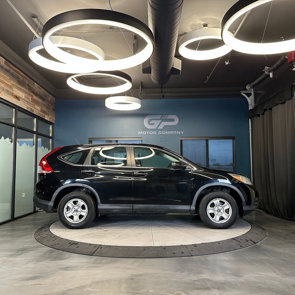 Used 2014 Honda CR-V LX image 2