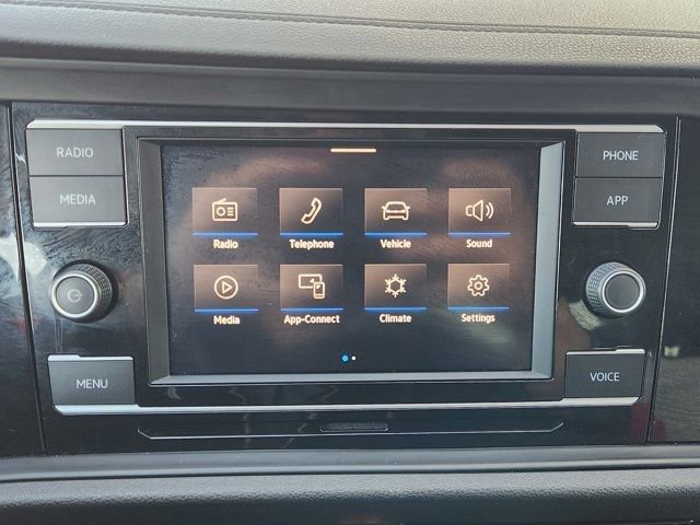 Used 2020 Volkswagen Jetta R-Line image 5