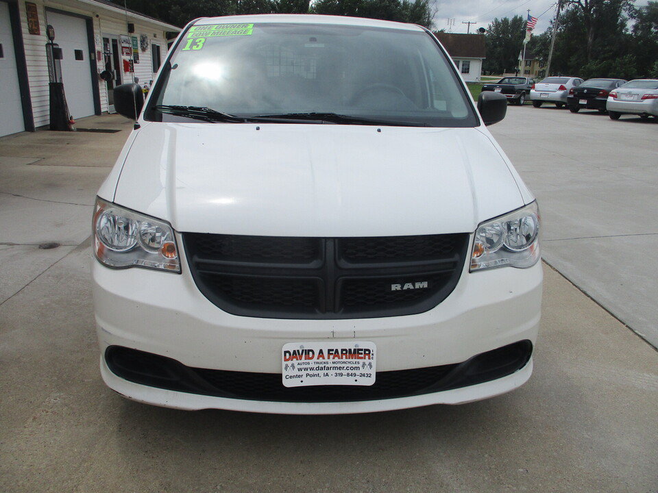 Used 2013 RAM C/V Tradesman FWD image 3