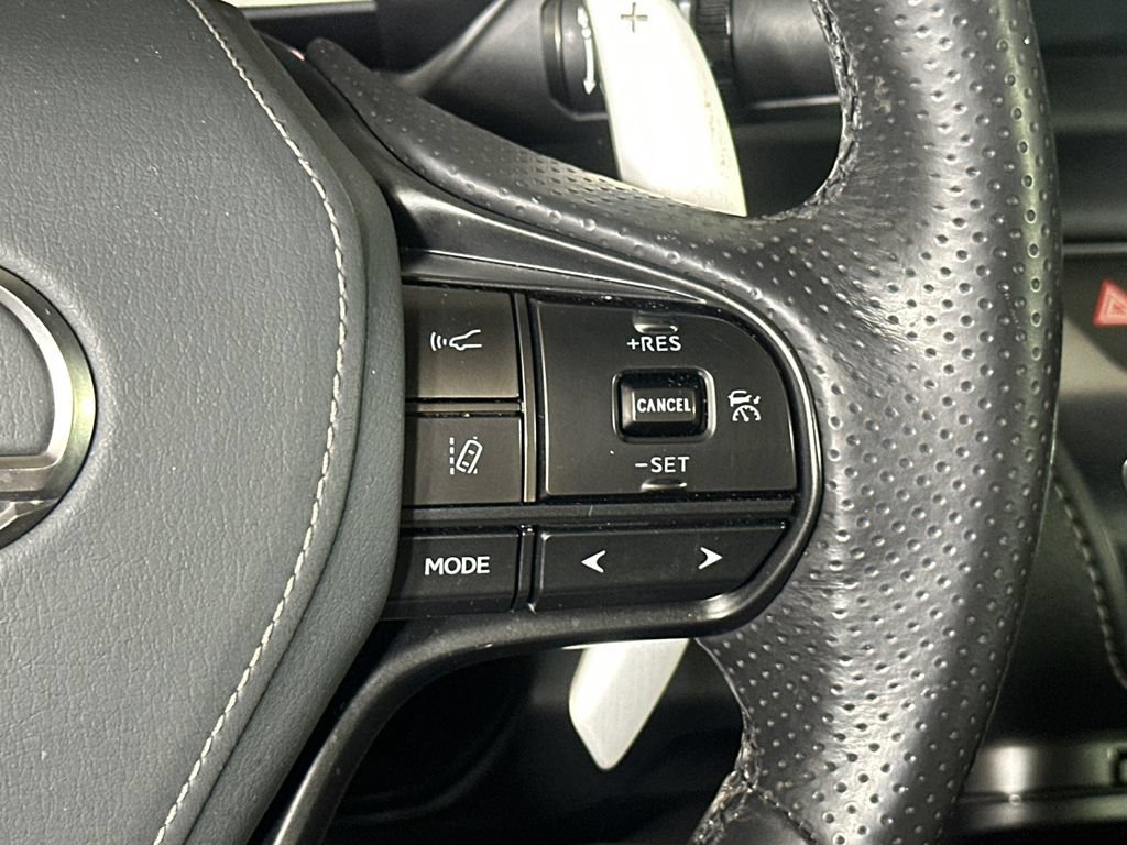 Used 2018 Lexus LC 500 Coupe w/ Sport Package RWD image 23