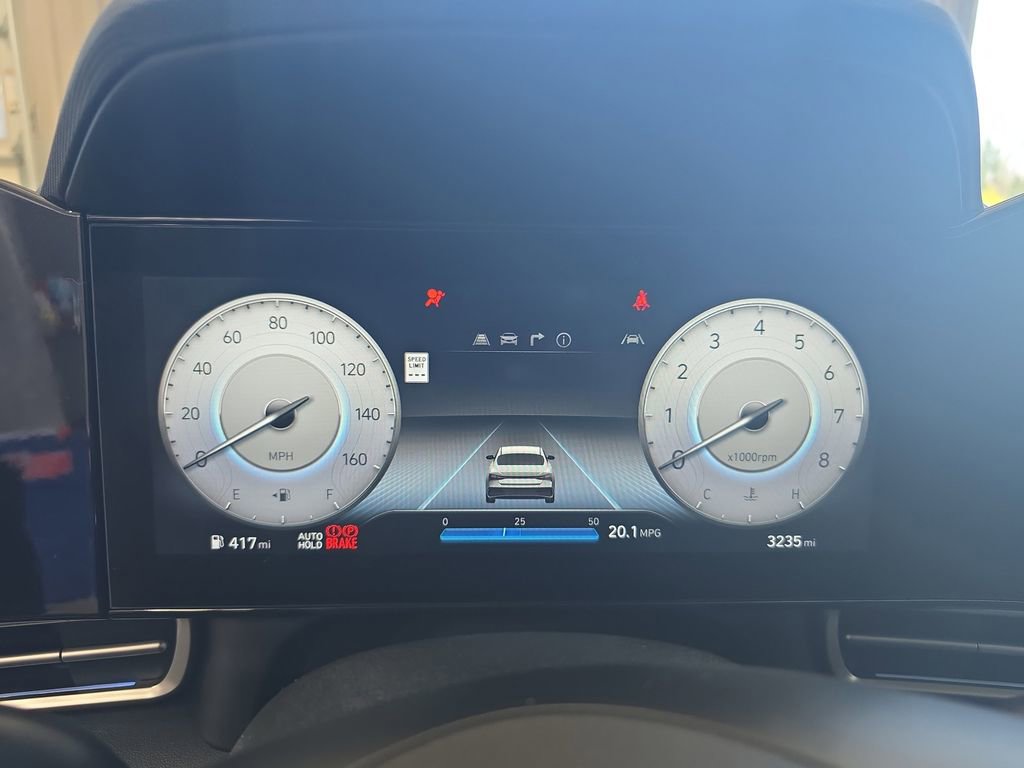 Certified 2025 Hyundai Elantra Limited image 19