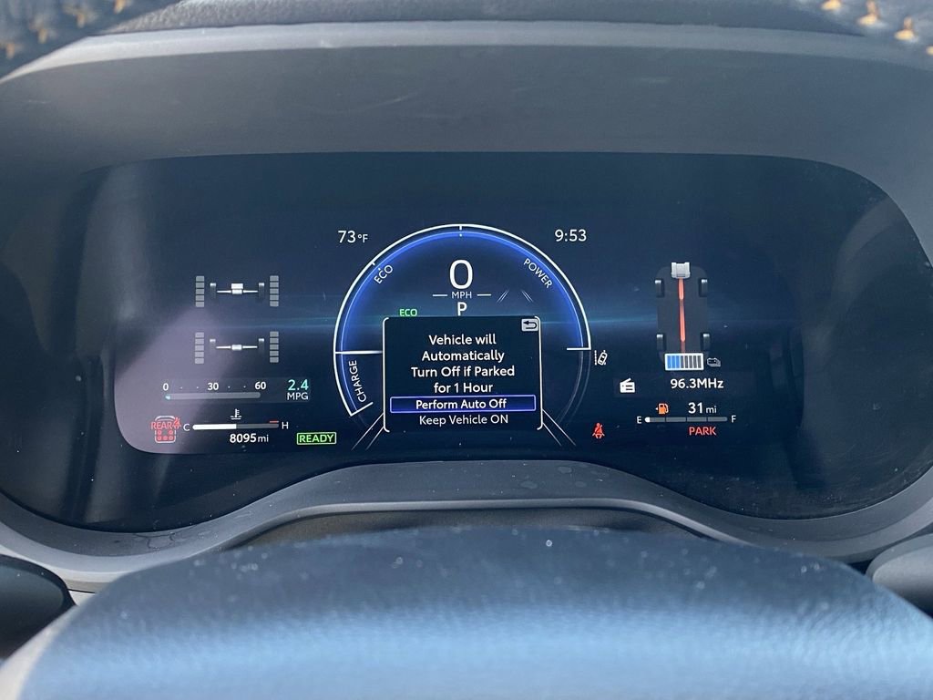 Certified 2025 Toyota Sienna XLE Woodland Edition image 36