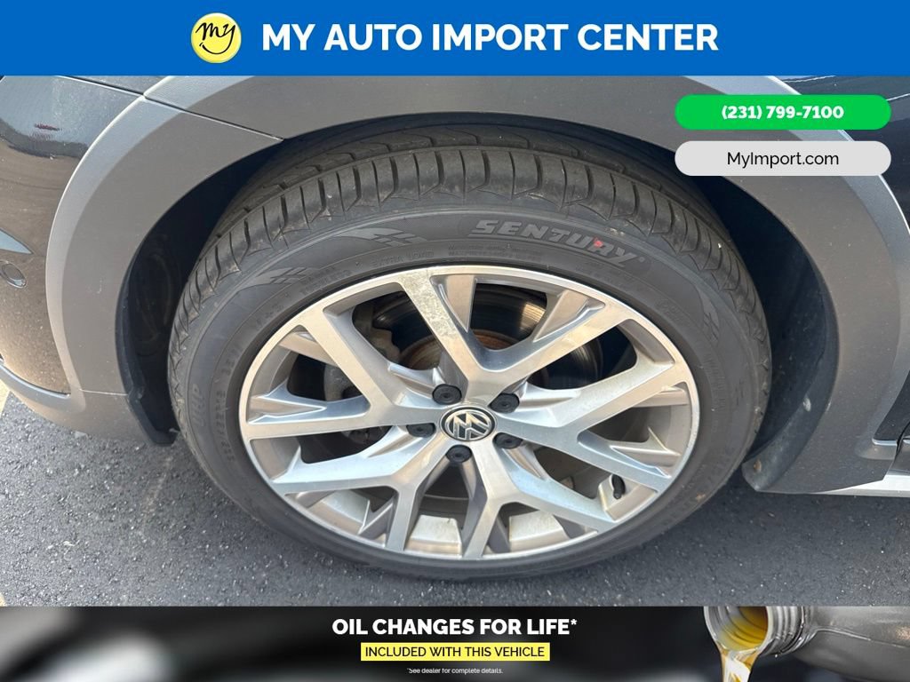 Used 2019 Volkswagen Golf Alltrack SE AWD/4WD image 6
