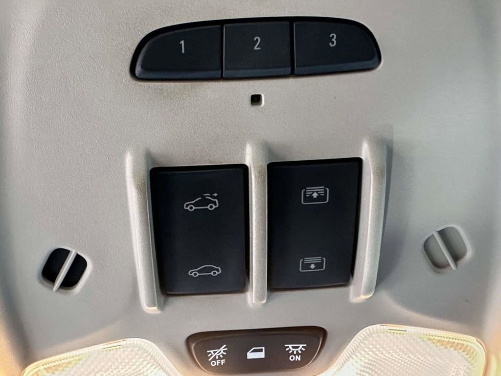 Used 2023 Buick Encore GX Essence w/ Experience Buick Package image 36