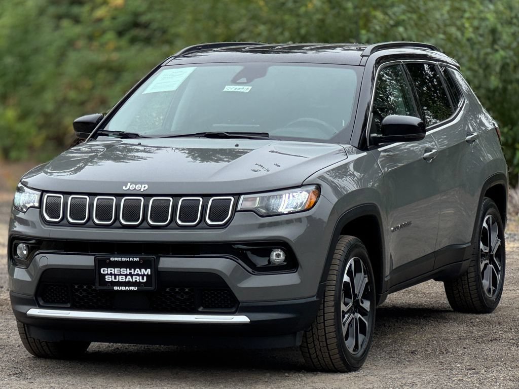 Used 2022 Jeep Compass Limited AWD/4WD image 3
