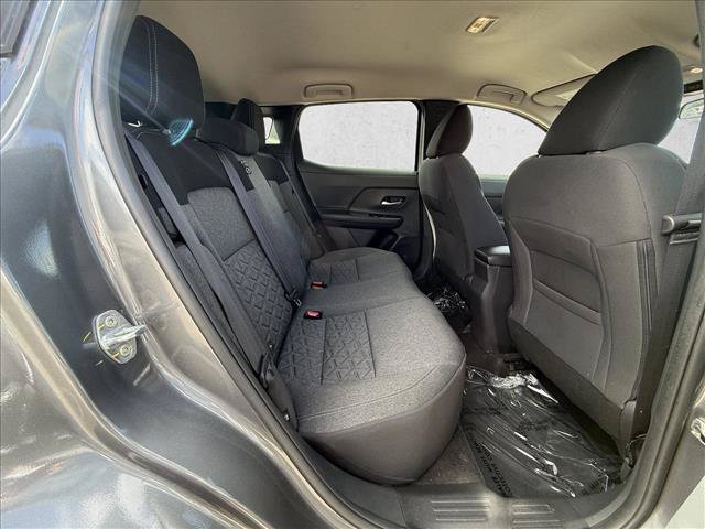 Used 2025 Nissan Kicks SV FWD image 23