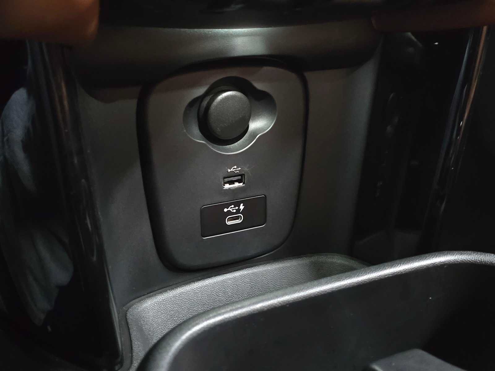 Used 2022 MINI Cooper S w/ Driver Assistance Package FWD image 34