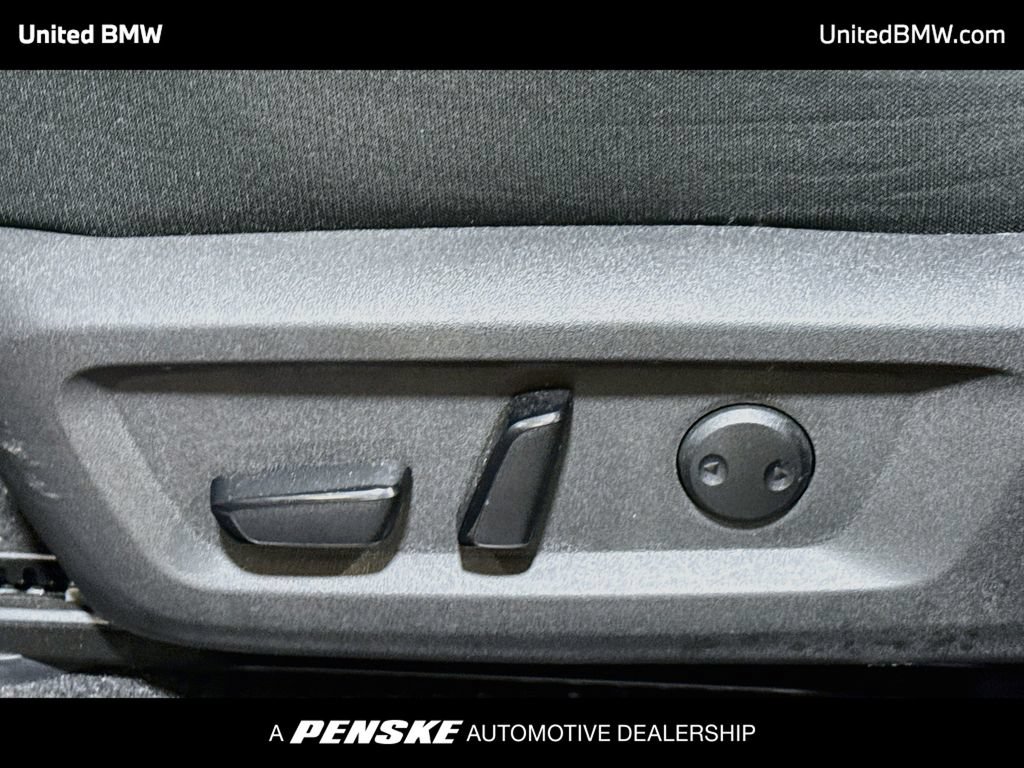 Used 2023 Nissan Rogue SV AWD/4WD image 4