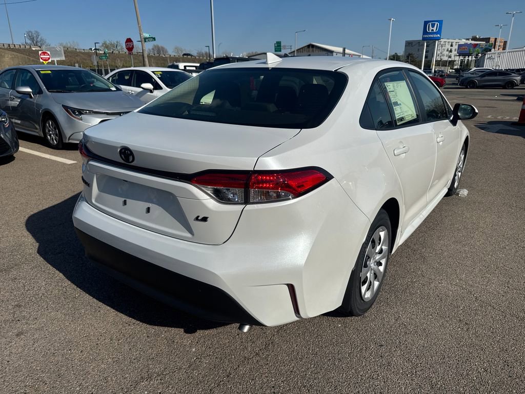 New 2026 Toyota Corolla LE FWD image 7