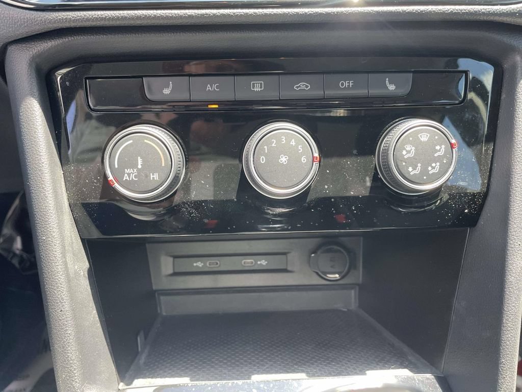 Certified 2024 Volkswagen Taos S AWD/4WD image 24