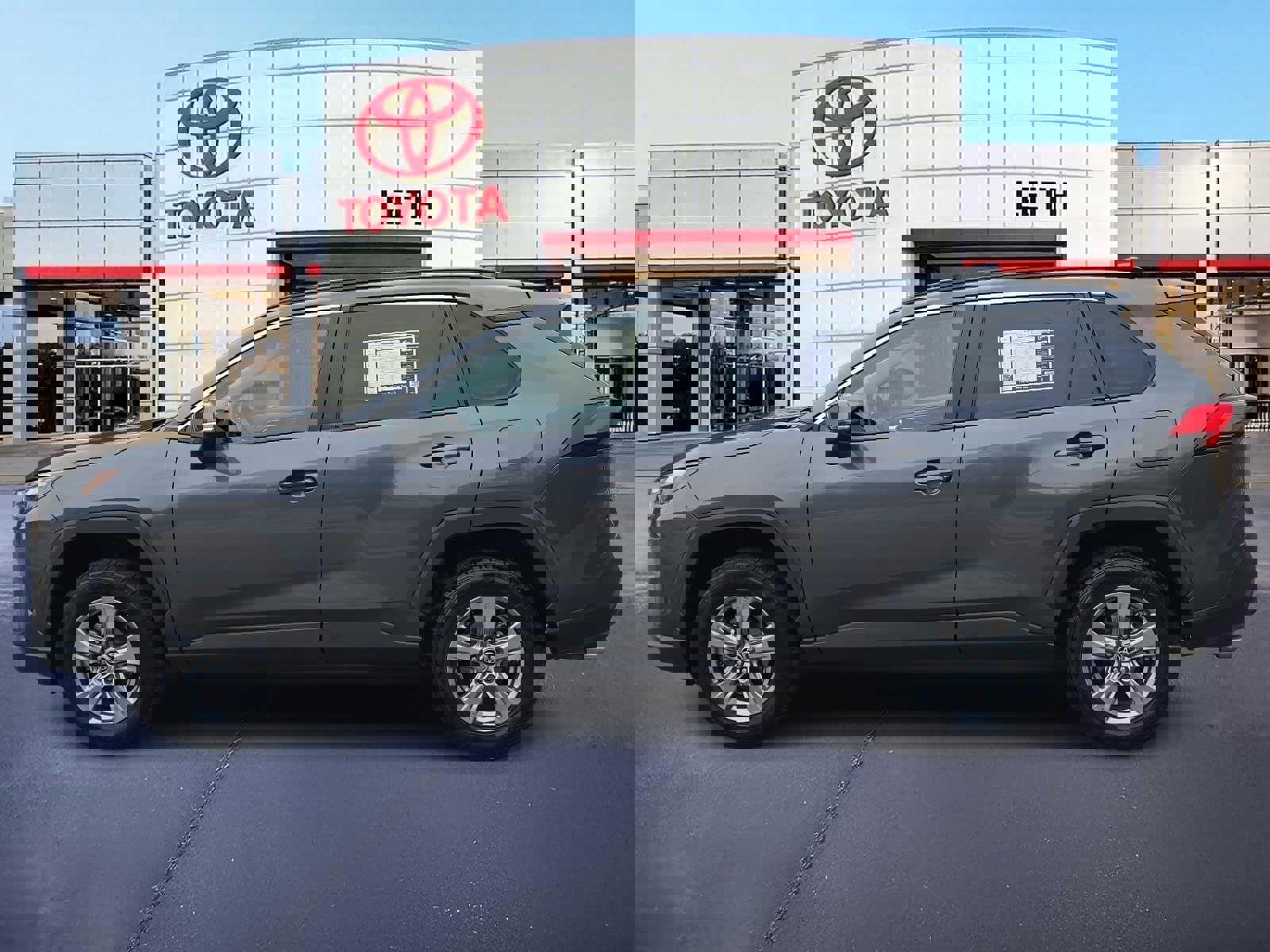 Used 2024 Toyota RAV4 XLE image 8