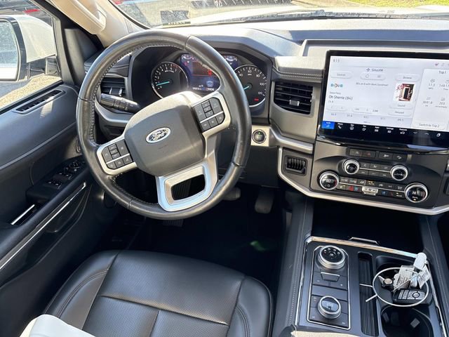 Certified 2024 Ford Expedition XLT image 14