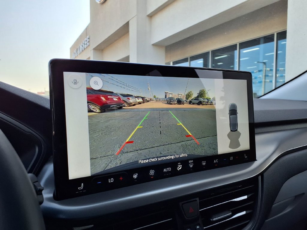Used 2024 Ford Escape SE FWD image 5