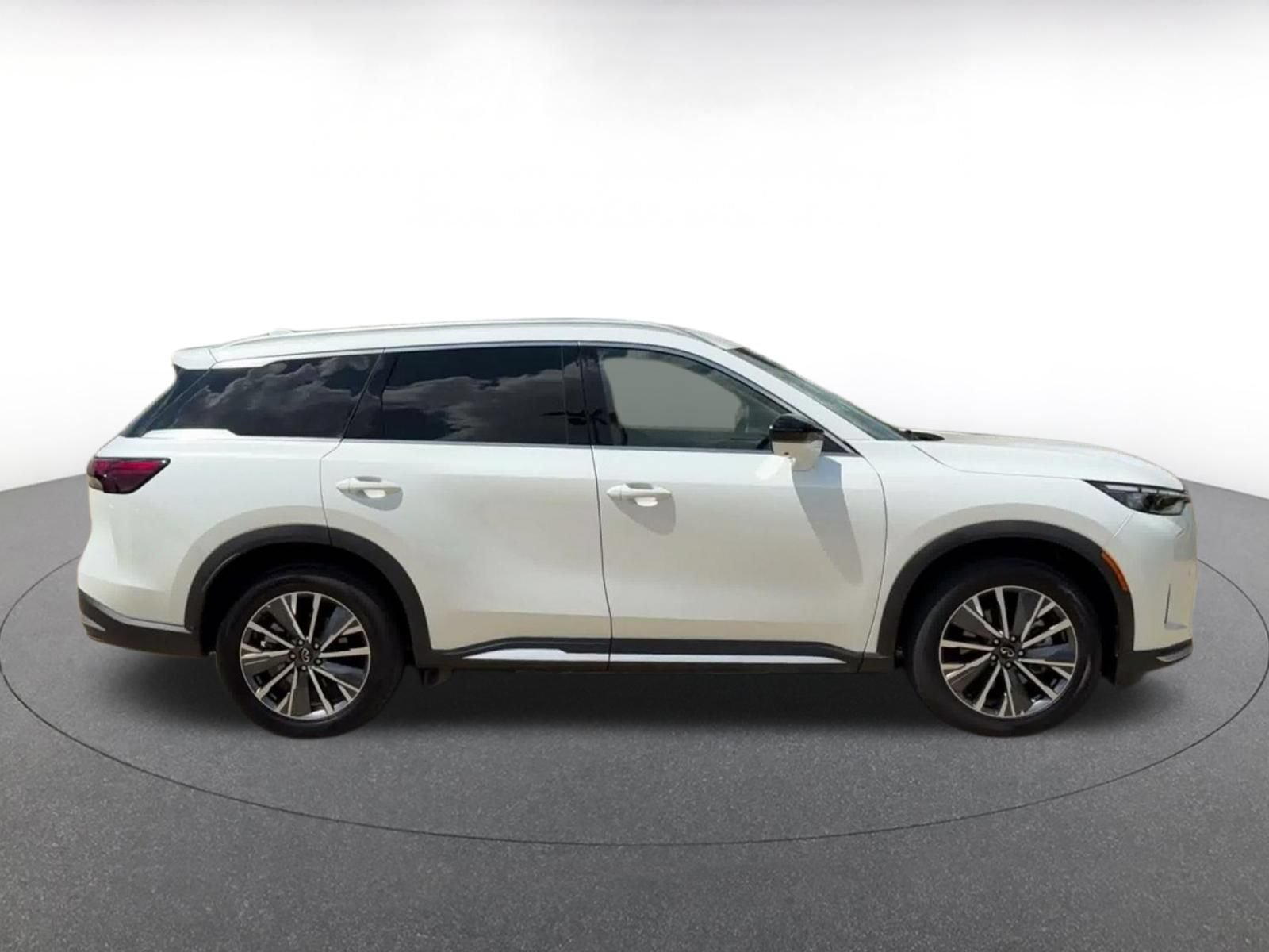 Used 2026 INFINITI QX60 Luxe AWD/4WD image 15