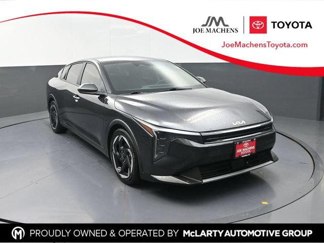 Used 2025 Kia K4 EX