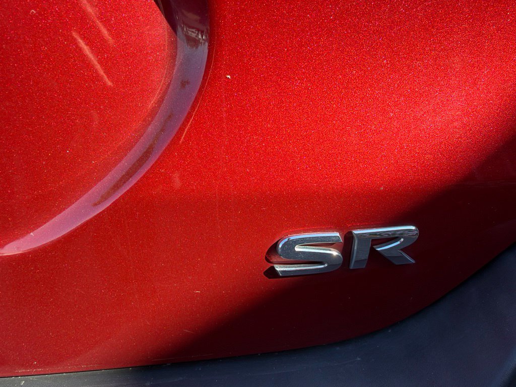 Used 2020 Nissan Kicks SR FWD image 12