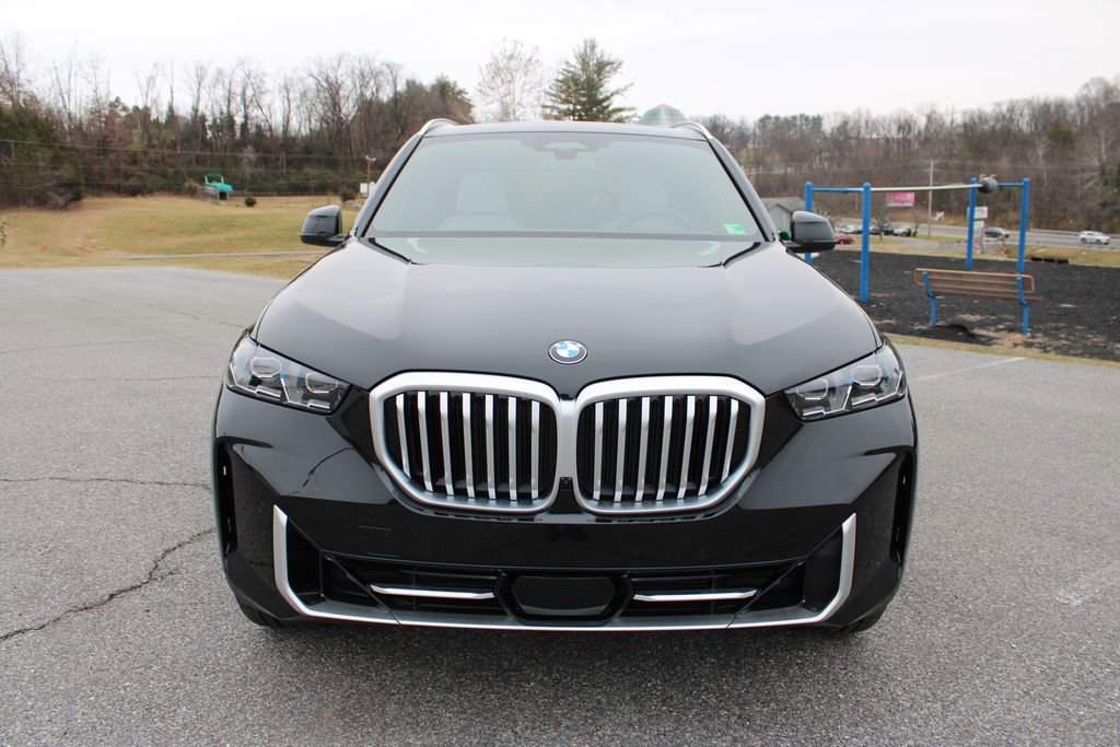 New 2026 BMW X5 xDrive40i image 3