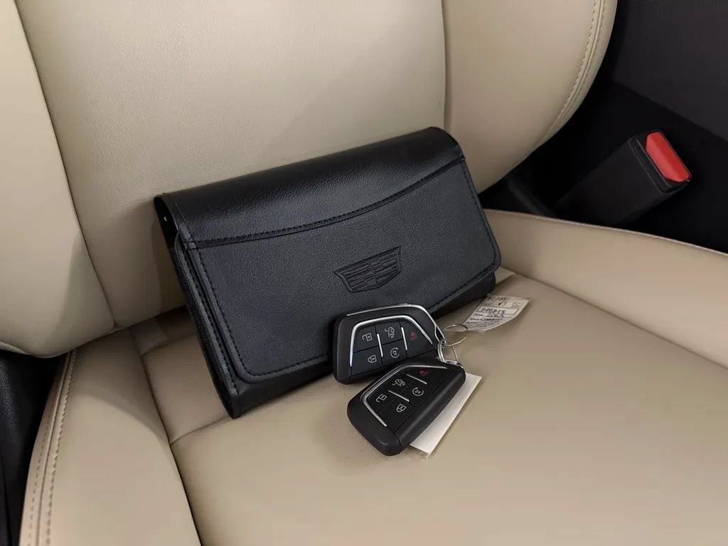 Used 2023 Cadillac CT5 Luxury w/ Sun And Sound Package AWD/4WD image 45