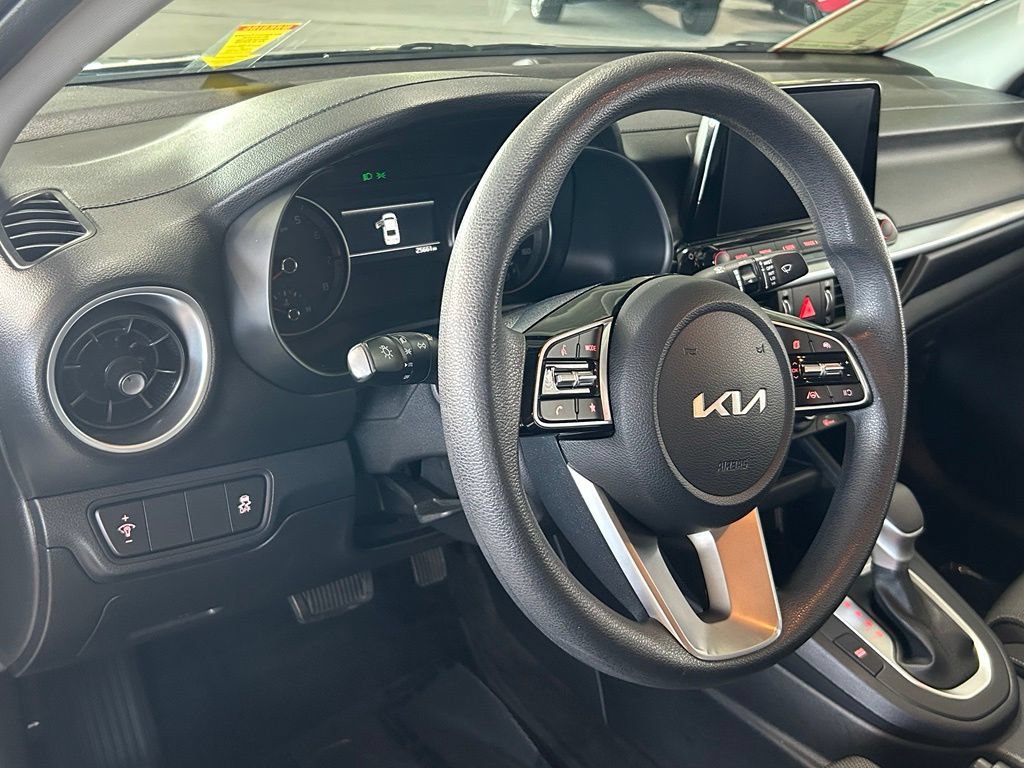 Used 2024 Kia Forte LXS FWD image 19