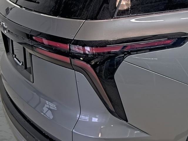 New 2026 Chevrolet Traverse LT w/ Sun and Wheel Package image 15