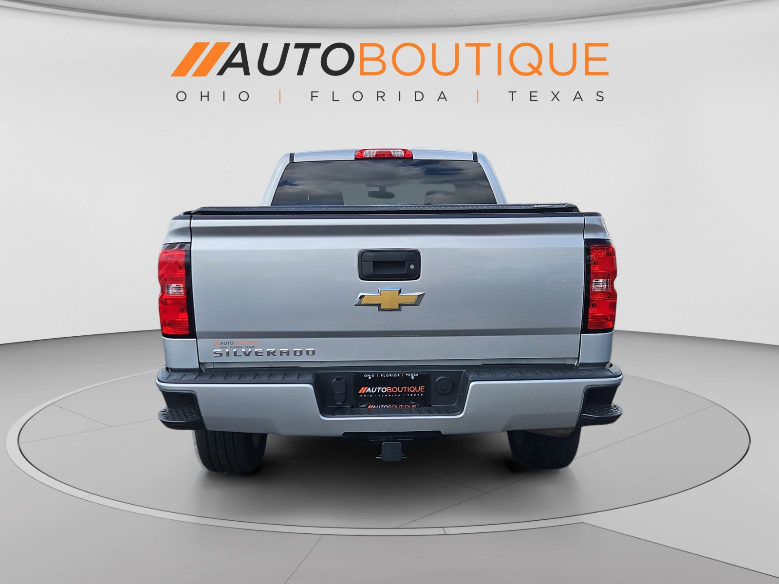 Used 2018 Chevrolet Silverado 1500 Custom RWD image 4