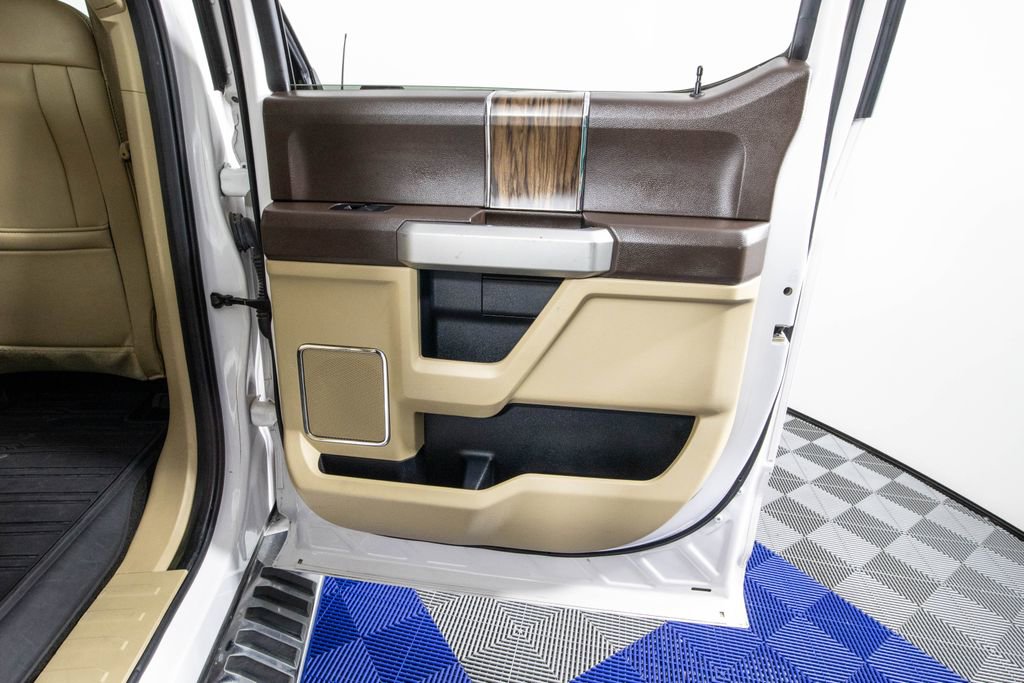 Used 2019 Ford F150 Lariat image 13