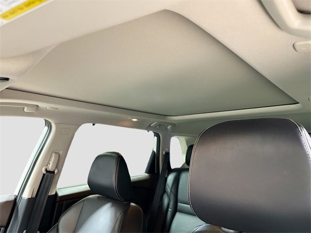 Used 2022 Nissan Rogue SL w/ SL Premium Package image 25