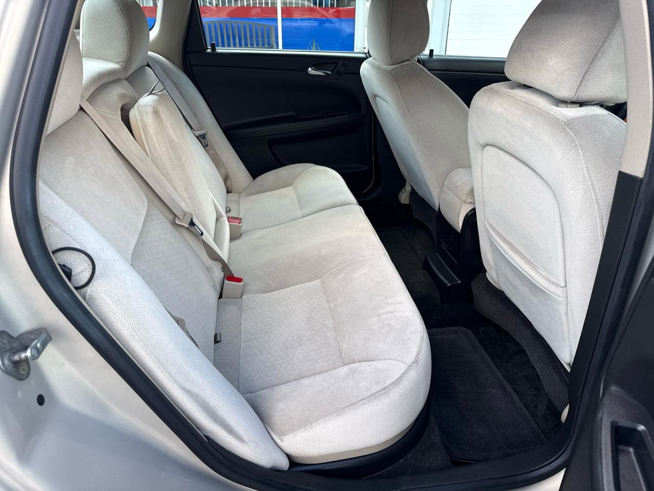 Used 2012 Chevrolet Impala LT FWD image 23