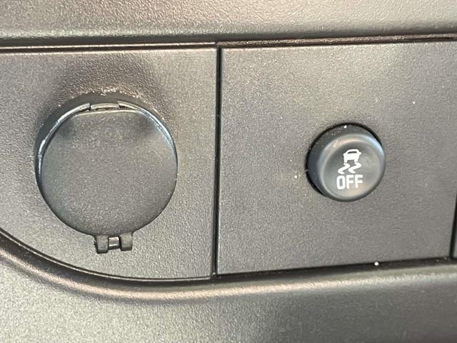 Used 2024 GMC Savana 2500 Extended image 23