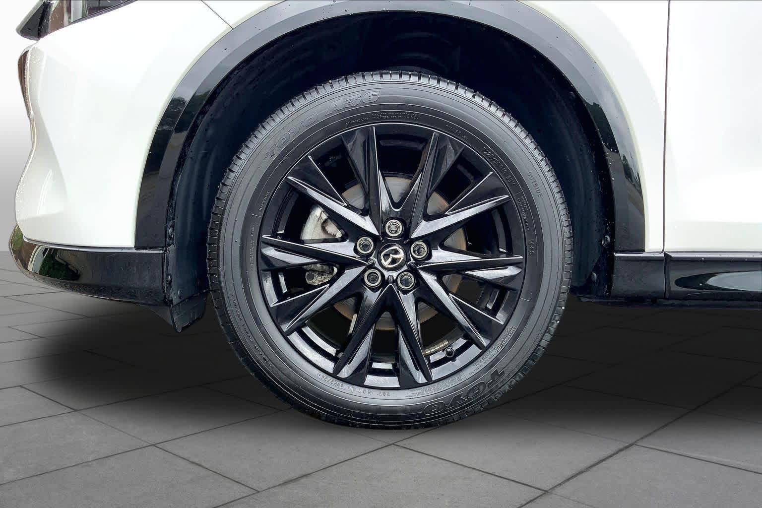 Certified 2025 MAZDA CX-5 Carbon Edition AWD/4WD image 11