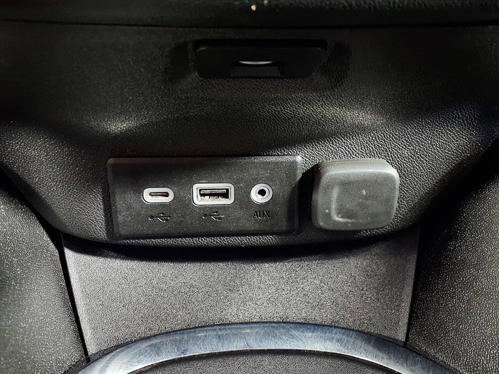 Used 2023 Chevrolet Malibu LT image 12