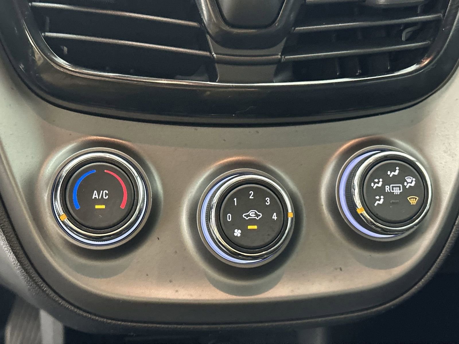 Used 2021 Chevrolet Spark LS image 19