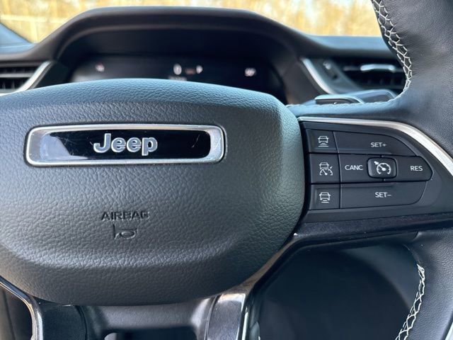 Certified 2022 Jeep Grand Cherokee Altitude image 38