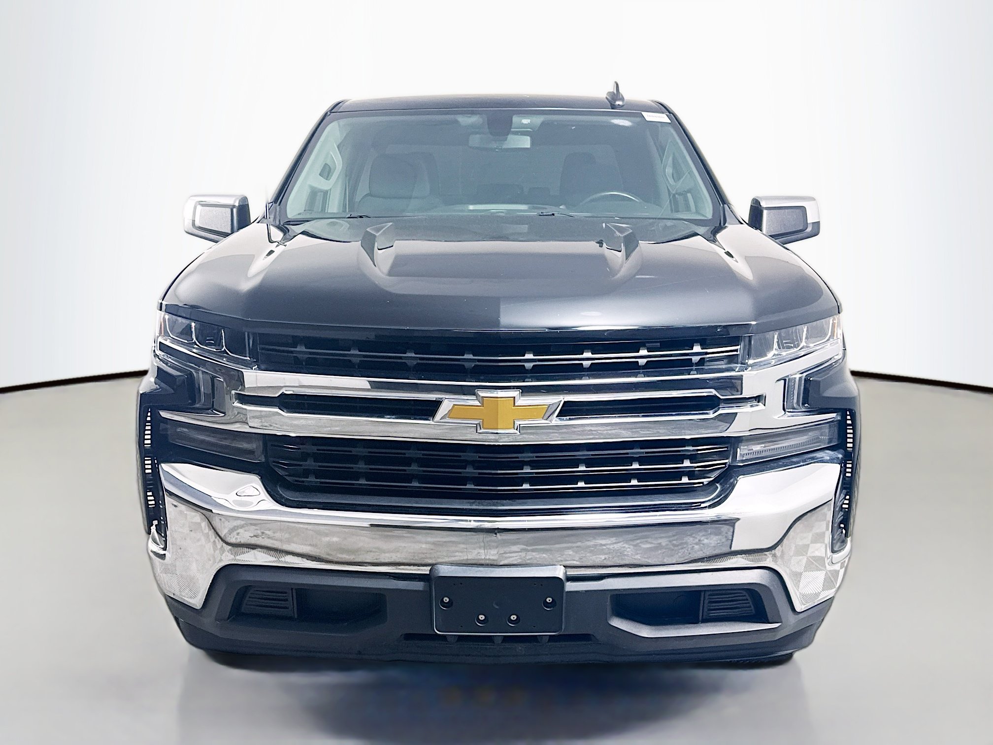Used 2021 Chevrolet Silverado 1500 LT w/ Bed Protection Package RWD image 2