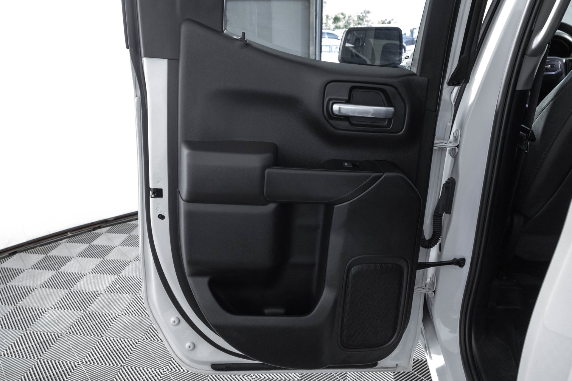 Used 2023 GMC Sierra 1500 Pro w/ Convenience Package AWD/4WD image 34