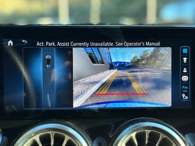 Used 2024 Mercedes-Benz GLB 250 4MATIC image 20