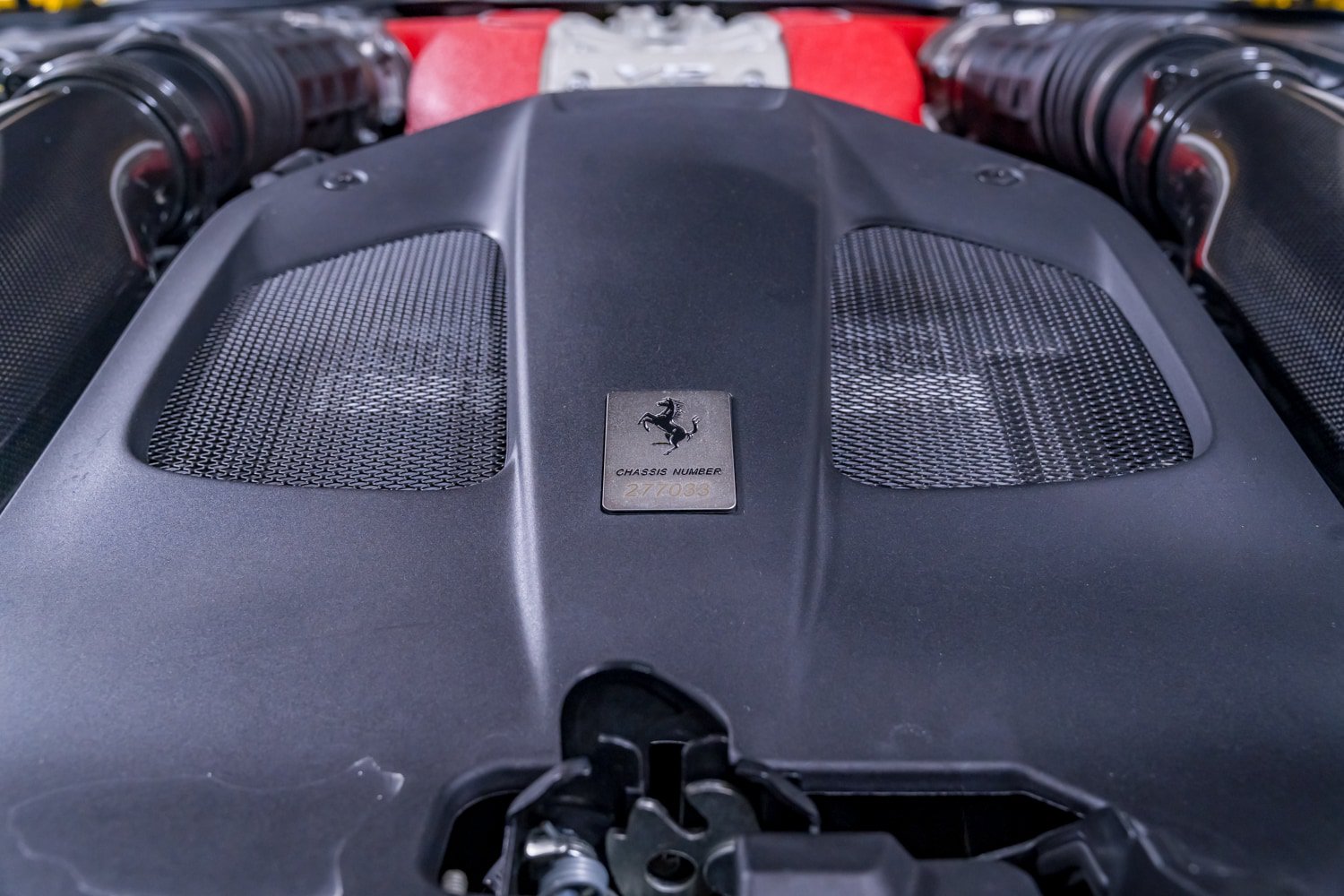 Used 2022 Ferrari 812 GTS RWD image 49