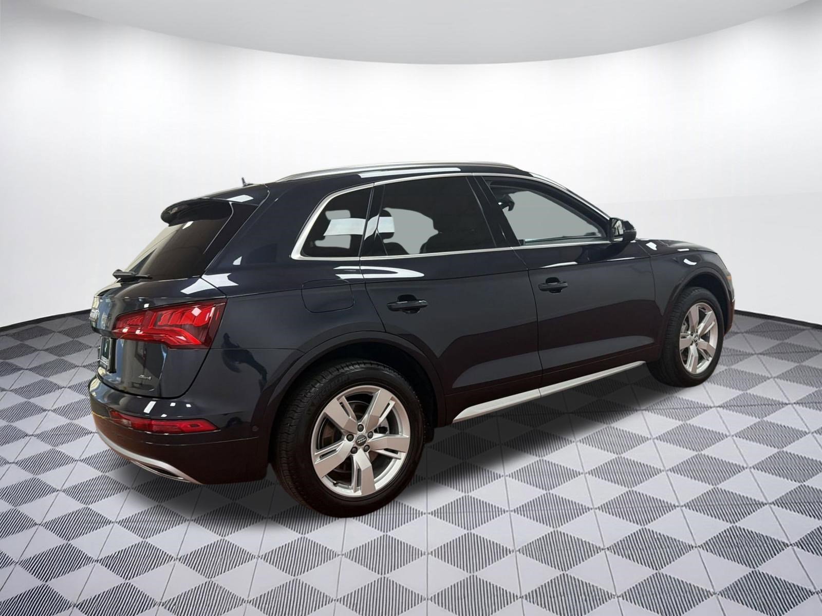 Used 2019 Audi Q5 Prestige image 8