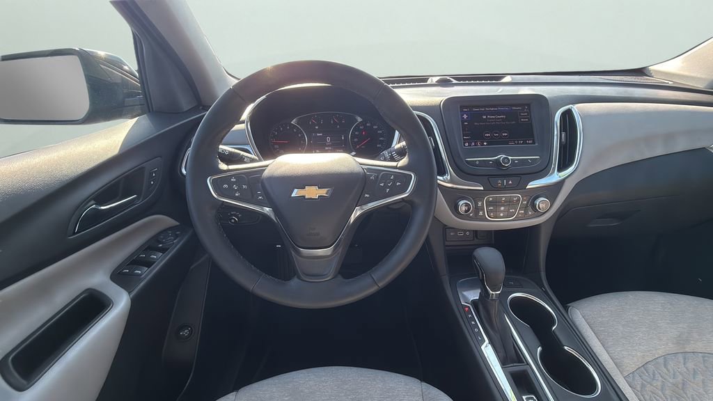 Used 2023 Chevrolet Equinox LT w/ Driver Convenience Package FWD image 19