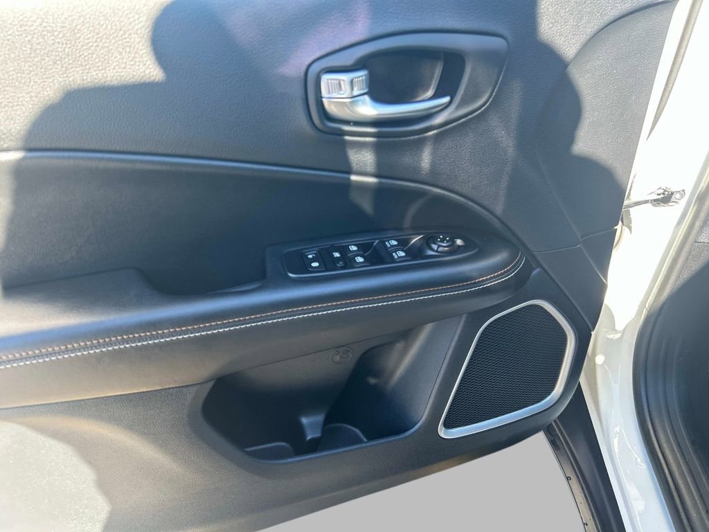 Certified 2020 Jeep Compass Sport w/ Cold Weather Group image 16