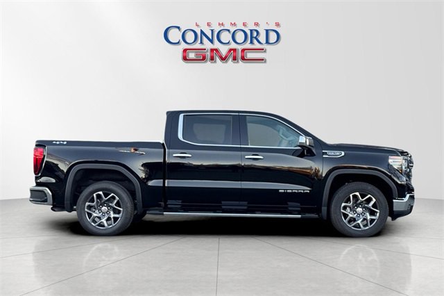 New 2026 GMC Sierra 1500 SLT w/ SLT Premium Package video 3