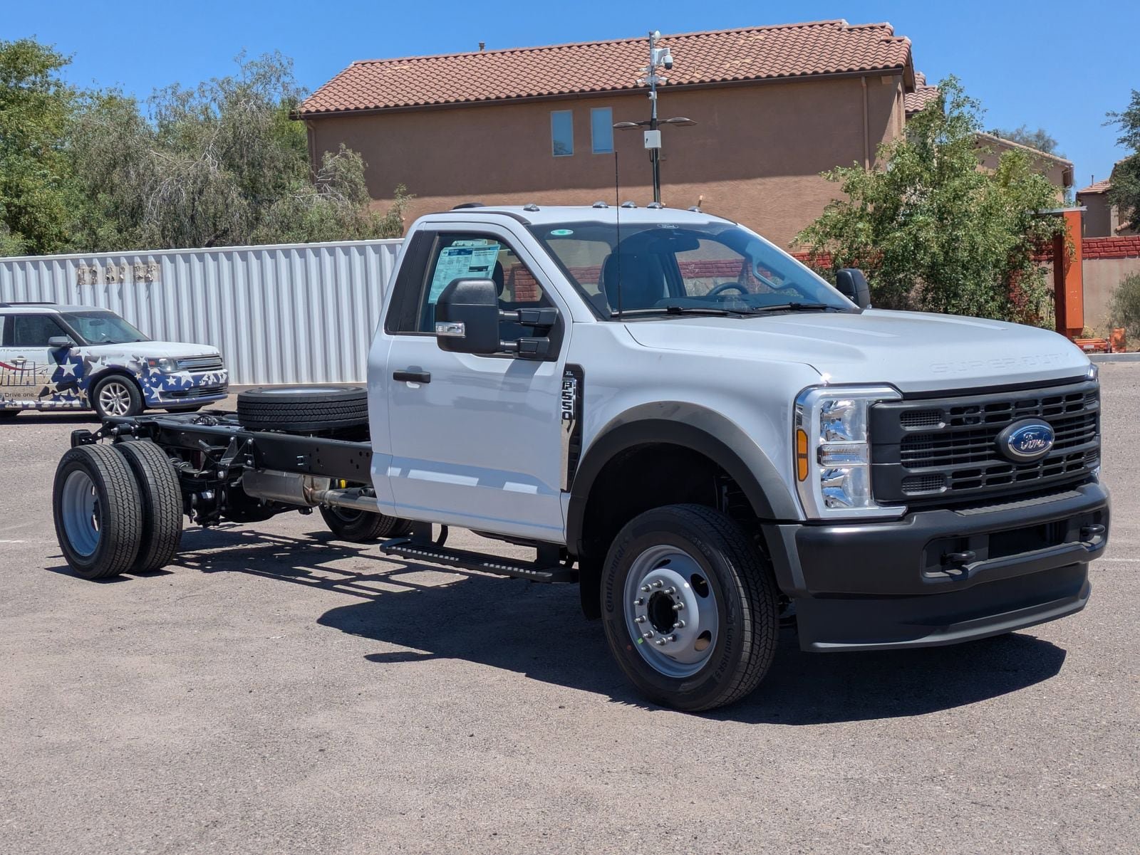 New 2026 Ford F550 2WD Regular Cab Super Duty image 9