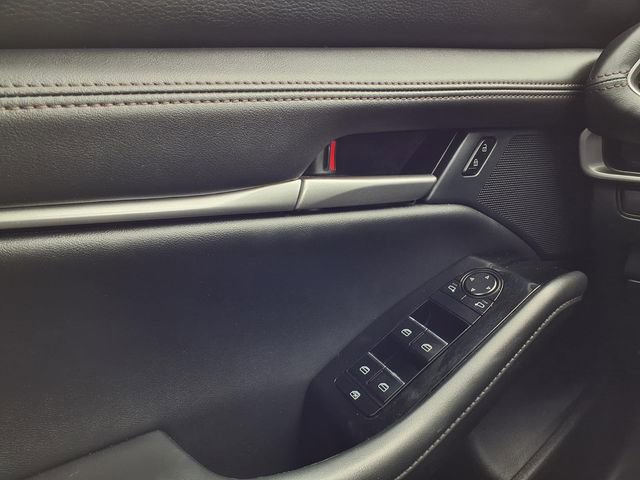 Used 2024 MAZDA MAZDA3 s image 17