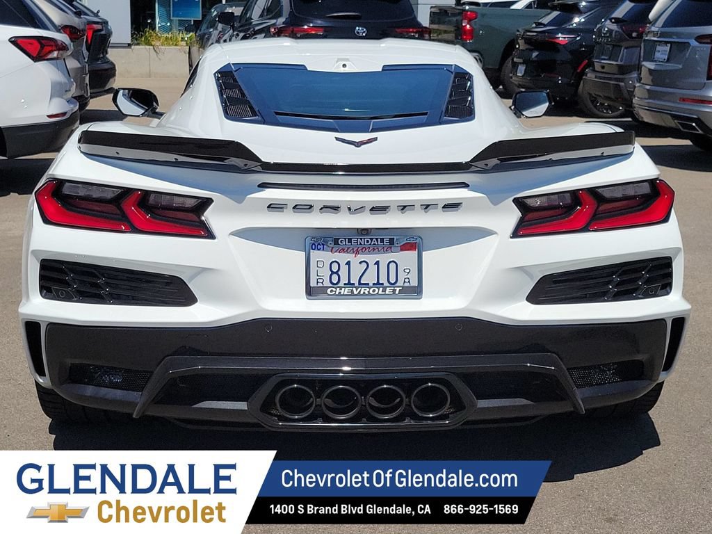 Used 2025 Chevrolet Corvette Z06 RWD image 12