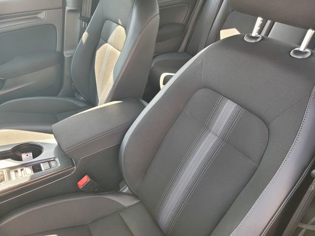 Used 2025 Honda Civic Sport image 11