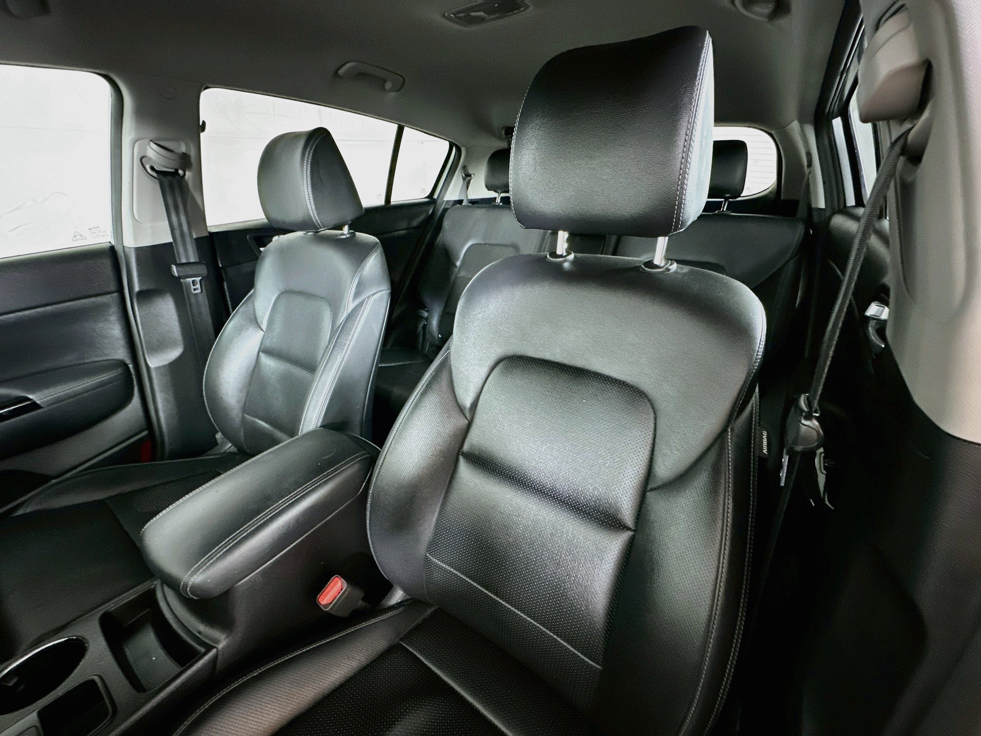 Used 2020 Kia Sportage EX FWD image 19