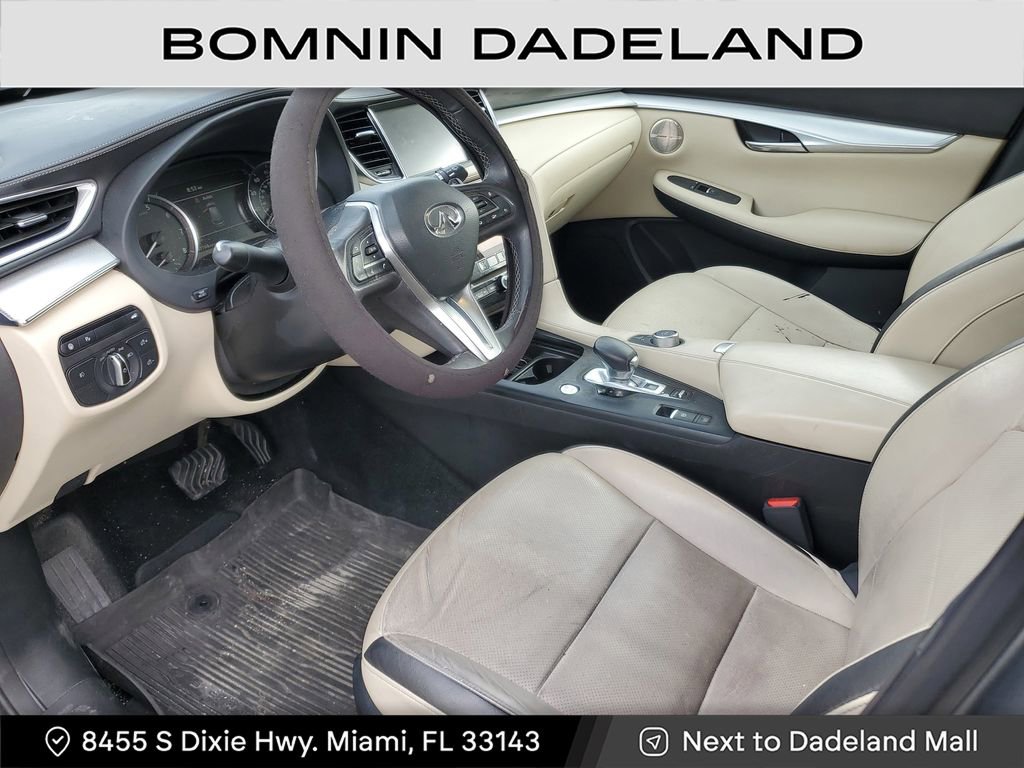 Used 2019 INFINITI QX50 Essential w/ Premium Audio Package image 16