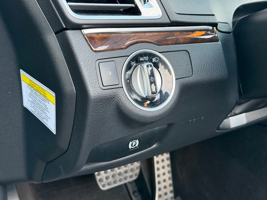 Used 2014 Mercedes-Benz E 350 Cabriolet image 26