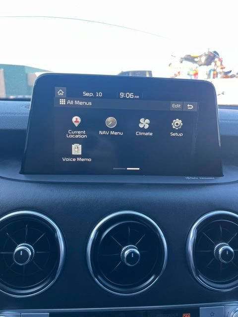 Used 2018 Kia Stinger GT2 AWD/4WD image 43